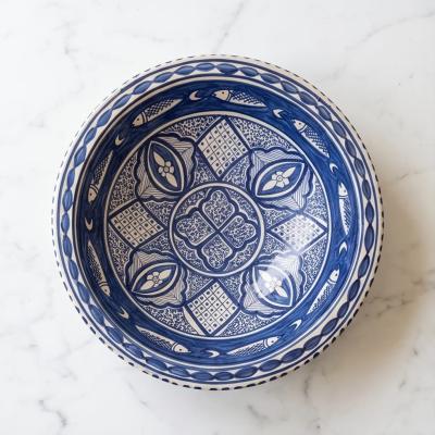 Grand plat creux en céramique tunisienne décorée à la main